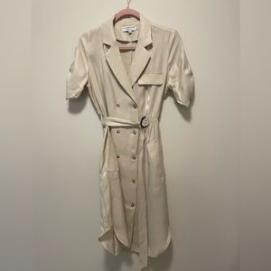 EUC Molly Bracken beige trench style dress